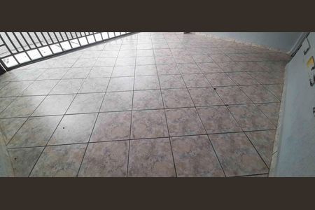 Casa para alugar com 40m², 1 quarto e 1 vaga