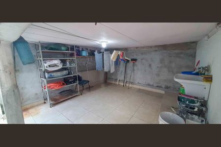 Área de Serviço de casa para alugar com 1 quarto, 40m² em Jardim das Flores, Osasco