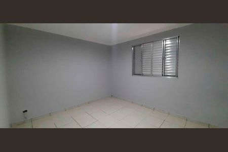 Quarto de casa para alugar com 1 quarto, 40m² em Jardim das Flores, Osasco