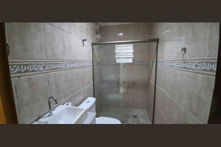 Banheiro de casa para alugar com 1 quarto, 40m² em Jardim das Flores, Osasco