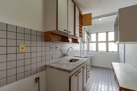 Apartamento à venda com 3 quartos, 63m² em Parque Bristol, São Paulo
