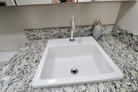 Suíte de apartamento para alugar com 2 quartos, 68m² em Jaguaribe, Salvador