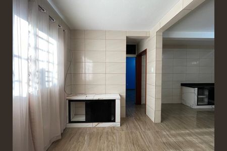 Sala de casa para alugar com 1 quarto, 70m² em Scharlau, São Leopoldo
