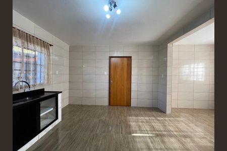 Cozinha de casa para alugar com 1 quarto, 70m² em Scharlau, São Leopoldo