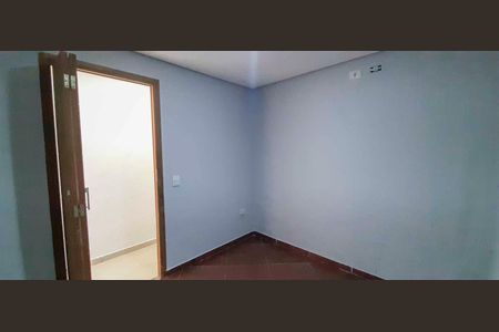 Casa para alugar com 60m², 2 quartos e 1 vaga