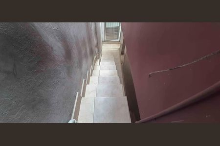 Casa para alugar com 60m², 2 quartos e 1 vaga
