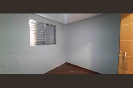 Casa para alugar com 60m², 2 quartos e 1 vaga