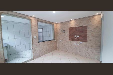 Casa para alugar com 60m², 2 quartos e 1 vaga