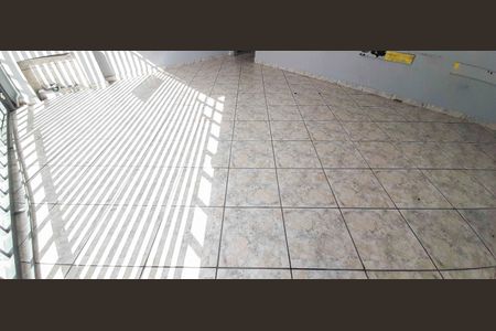 Casa para alugar com 60m², 2 quartos e 1 vaga
