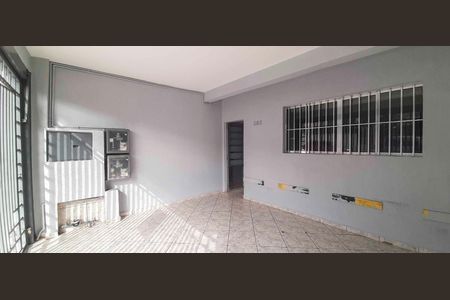 Casa para alugar com 60m², 2 quartos e 1 vaga