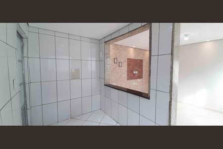 Casa para alugar com 60m², 2 quartos e 1 vaga