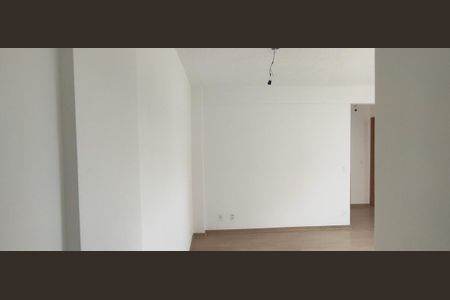 Sala de apartamento para alugar com 2 quartos, 42m² em Taquara, Rio de Janeiro