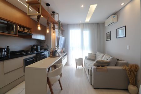 Sala de apartamento à venda com 2 quartos, 54m² em Centro, Canoas