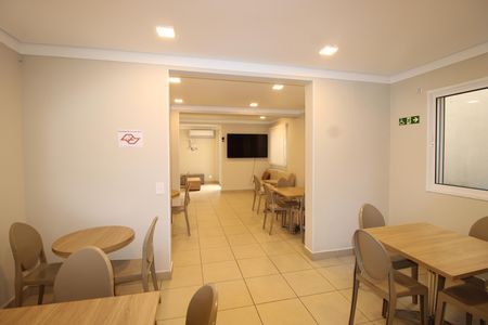 Área comum de apartamento para alugar com 2 quartos, 38m² em Vila Carmosina, São Paulo