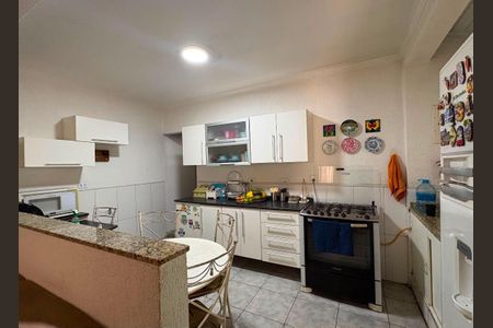 Cozinha de casa à venda com 3 quartos, 160m² em Jardim Testae, Guarulhos