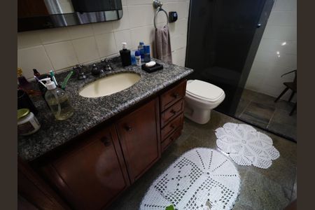 Casa para alugar com 350m², 3 quartos e 2 vagasBanheiro da Suíte 1