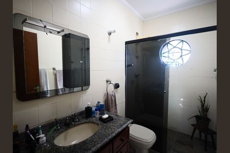 Casa para alugar com 350m², 3 quartos e 2 vagasBanheiro da Suíte 1