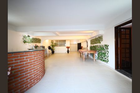 Casa para alugar com 350m², 3 quartos e 2 vagasSalão