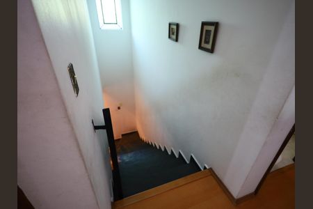Casa para alugar com 350m², 3 quartos e 2 vagasCorredor