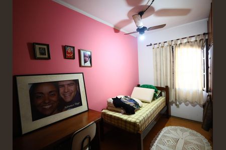 Casa para alugar com 350m², 3 quartos e 2 vagasQuarto 2