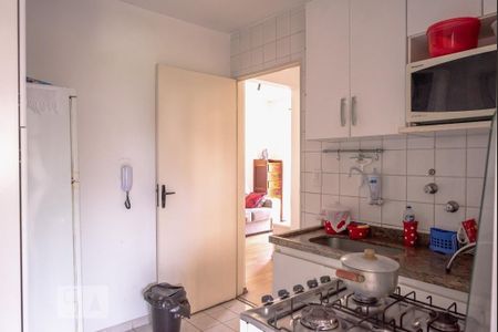 Cozinha de apartamento à venda com 3 quartos, 74m² em Vila Carlos de Campos, São Paulo