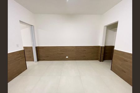 Quarto de casa para alugar com 1 quarto, 40m² em Jardim Guarau, São Paulo