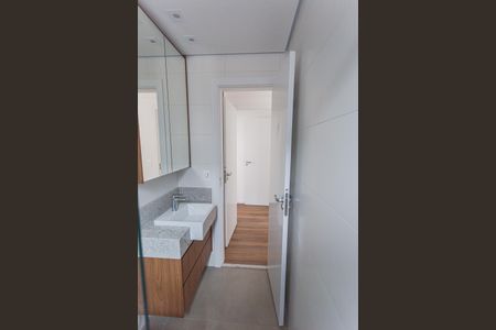 Apartamento para alugar com 63m², 2 quartos e 1 vaga Apartamento para alugar com 63m², 2 quartos e 1 vagaBanheiro da Suíte 2