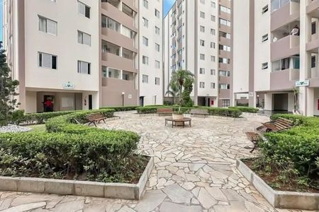 Área comum de apartamento para alugar com 2 quartos, 55m² em Parque Maria Helena, São Paulo