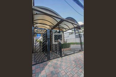Fachada de apartamento para alugar com 2 quartos, 55m² em Parque Maria Helena, São Paulo