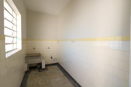 Área de Serviço de casa para alugar com 2 quartos, 165m² em Cerâmica, São Caetano do Sul