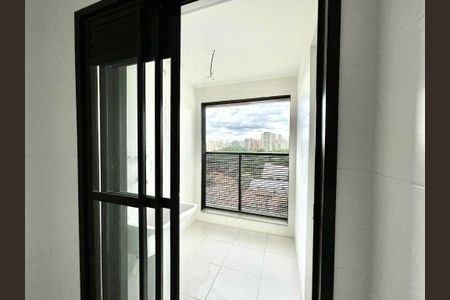Apartamento à venda com 111m², 3 quartos e 2 vagas Apartamento à venda com 111m², 3 quartos e 2 vagasÁrea de serviço