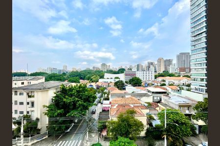 Apartamento à venda com 111m², 3 quartos e 2 vagas Apartamento à venda com 111m², 3 quartos e 2 vagasVista