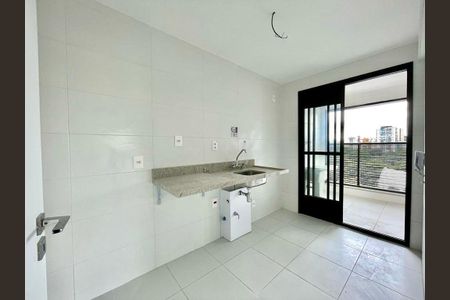 Apartamento à venda com 111m², 3 quartos e 2 vagas Apartamento à venda com 111m², 3 quartos e 2 vagasCozinha