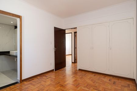 Suíte de apartamento para alugar com 3 quartos, 118m² em Bela Vista, São Paulo