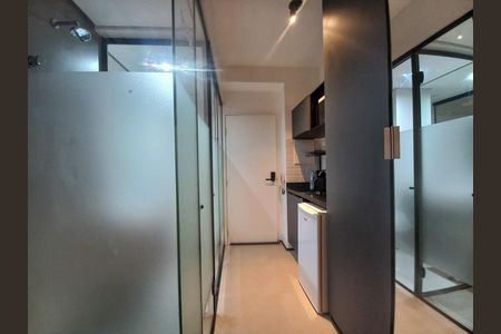 Banheiro de kitnet/studio para alugar com 1 quarto, 11m² em Campos Elíseos, São Paulo