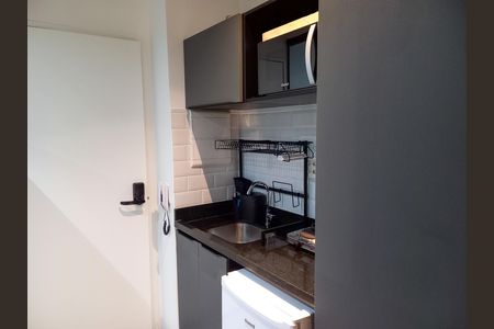Cozinha de kitnet/studio para alugar com 1 quarto, 11m² em Campos Elíseos, São Paulo