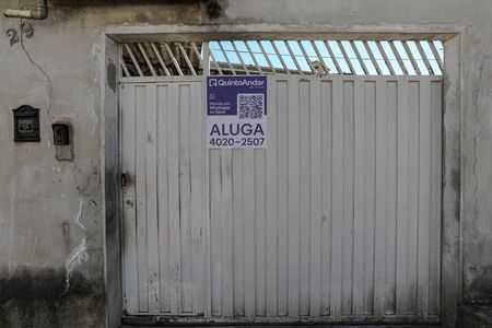 Fachada de casa para alugar com 2 quartos, 110m² em Vila Brasileira, Mogi das Cruzes