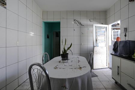 Casa para alugar com 110m², 2 quartos e 3 vagas Casa para alugar com 110m², 2 quartos e 3 vagasCozinha