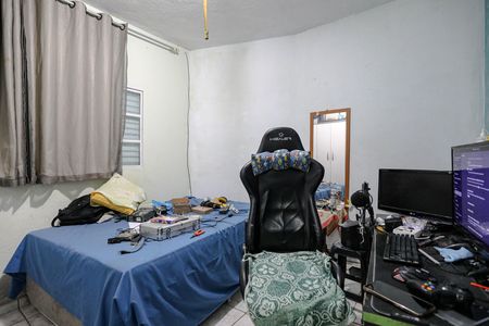 Casa para alugar com 110m², 2 quartos e 3 vagas Casa para alugar com 110m², 2 quartos e 3 vagasQuarto 2