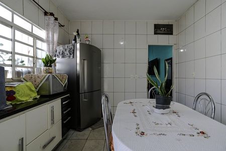 Cozinha de casa para alugar com 2 quartos, 110m² em Vila Brasileira, Mogi das Cruzes