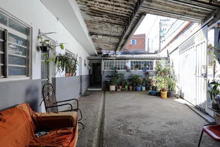 Casa para alugar com 110m², 2 quartos e 3 vagas Casa para alugar com 110m², 2 quartos e 3 vagasQuintal