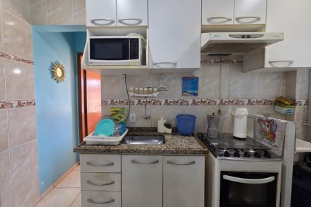 Cozinha de apartamento para alugar com 1 quarto, 40m² em Boqueirão, Praia Grande