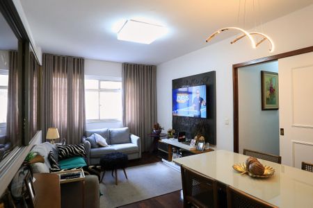 Sala de apartamento para alugar com 3 quartos, 115m² em Centro, Belo Horizonte