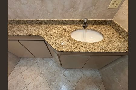 Apartamento à venda com 103m², 3 quartos e 1 vaga