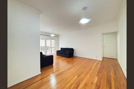 Apartamento à venda com 103m², 3 quartos e 1 vaga