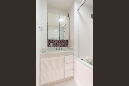 Banheiro Suíte 2 de apartamento para alugar com 3 quartos, 100m² em Tijuca, Rio de Janeiro