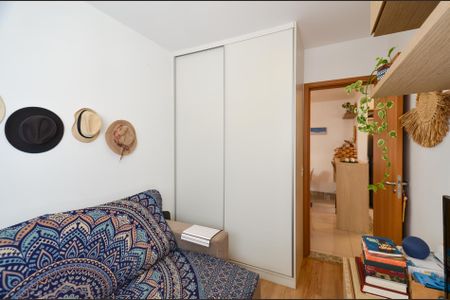 Quarto 1 de apartamento para alugar com 2 quartos, 53m² em Colégio Batista, Belo Horizonte