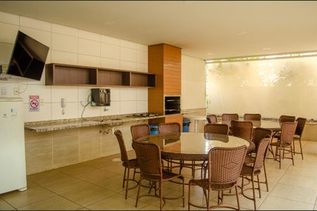 Apartamento para alugar com 64m², 2 quartos e 1 vaga