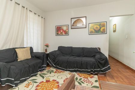 Casa à venda com 4 quartos, 270m² em Cidade São Mateus, São Paulo