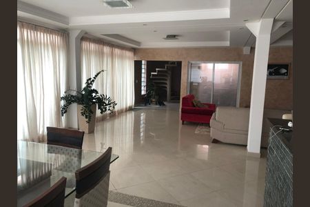 Apartamento para alugar com 2 quartos, 256m² em Terras do Madeira, Carapicuíba